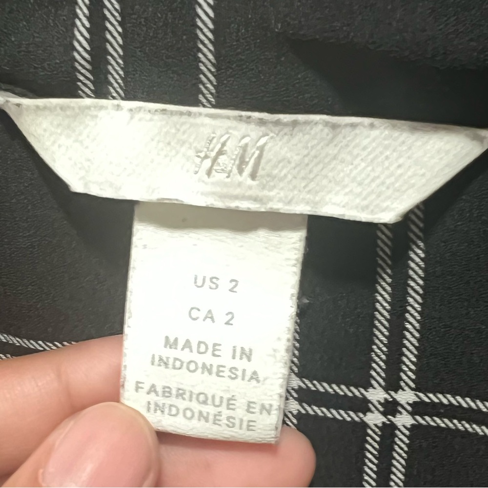 H&M plaid button up